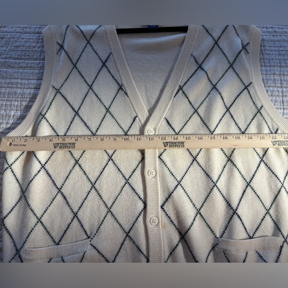 Roundtree & Yorke Men’s Sweater Vest, Size XL - Picture 6 of 9